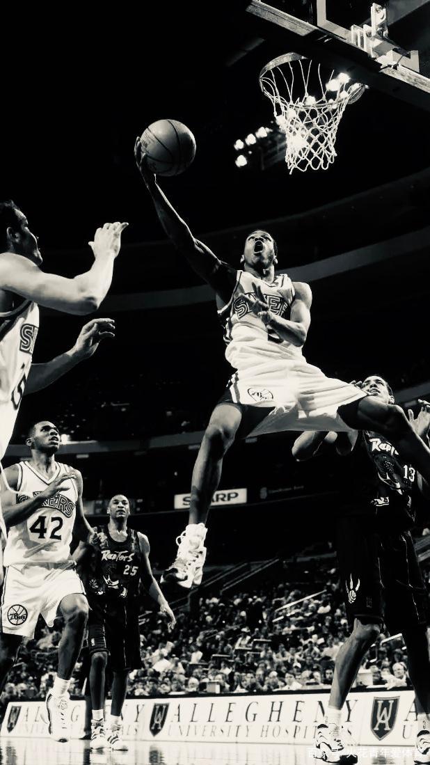 163球，劳塔罗超越马佐拉独占国米队史射手榜第四位（劳塔罗达成163球，超越马佐拉独占国米队史射手榜第4）