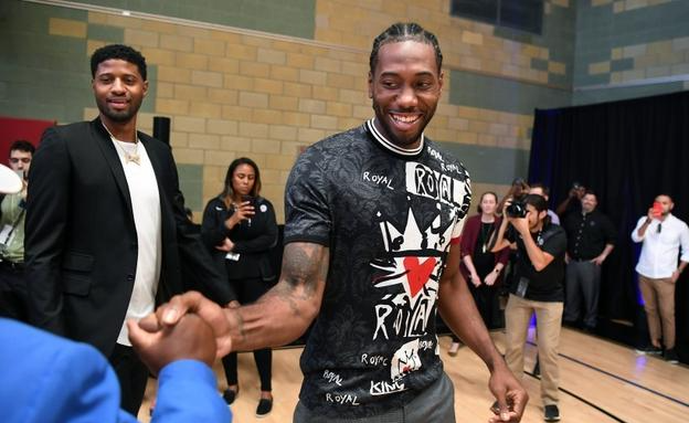 76人vs老鹰前瞻：特雷·杨&恩比德继续缺席，76人力争连胜（76人vs老鹰前瞻：特雷·杨与恩比德仍缺阵，费城冲击连胜）