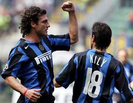 利雅得胜利4-1赛哈特海湾，C罗凌空倒钩破门，菲利克斯传射（利雅得胜利4-1击败赛哈特海湾：C罗倒钩破门，菲利克斯传射建功）