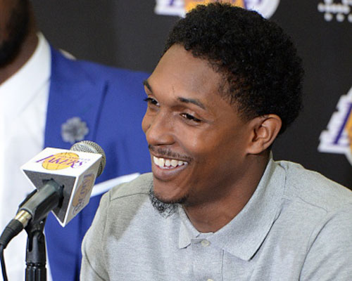 2025山东省齐鲁足球超级联赛：泰安2-1击败聊城夺冠（2025齐鲁足超：泰安2-1力克聊城加冕冠军）