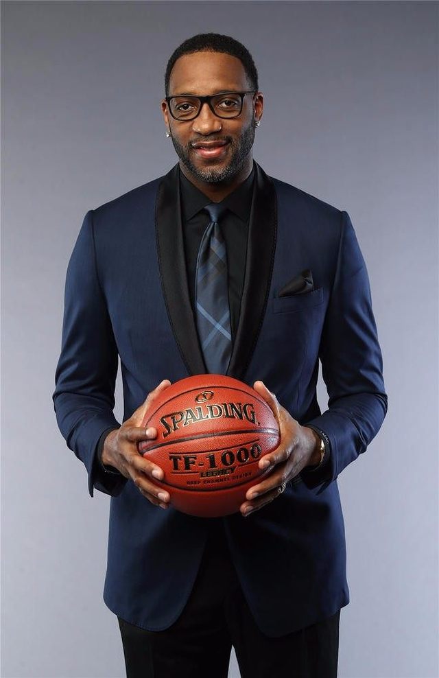 猹伯特AI足球分析 - 稳如磐石的国米，遭遇动荡的利物浦（猹伯特AI足球解读：稳若泰山的国米，对阵动荡中的利物浦）