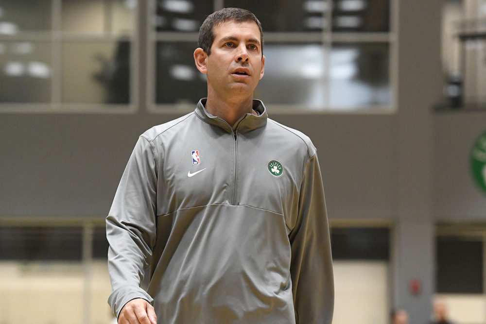 库库：帕尔默怎么伤的？可能打FIFA输了；对巴萨希望拿下3分（库库调侃帕尔默受伤原因：或因FIFA失利；对阵巴萨力争全取三分）