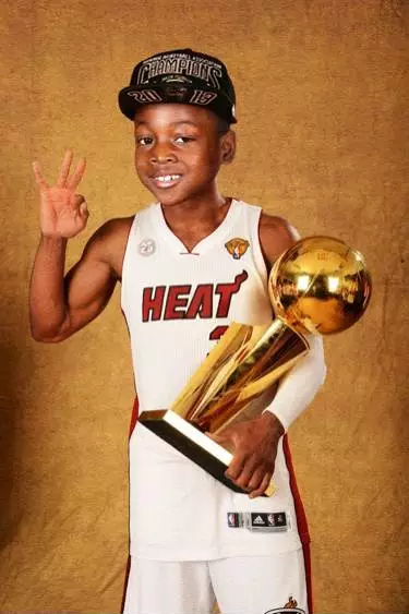 萨拉赫下家赔率：大概率留队，吉达联合6.0新月胜利8.0（萨拉赫去向赔率：留队概率最高，吉达联合6.0，利雅得新月与胜利8.0）